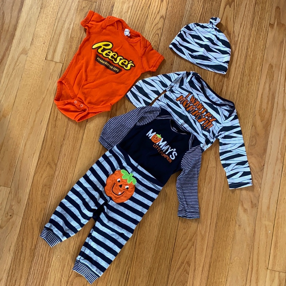 Sweet Halloween baby lot!
